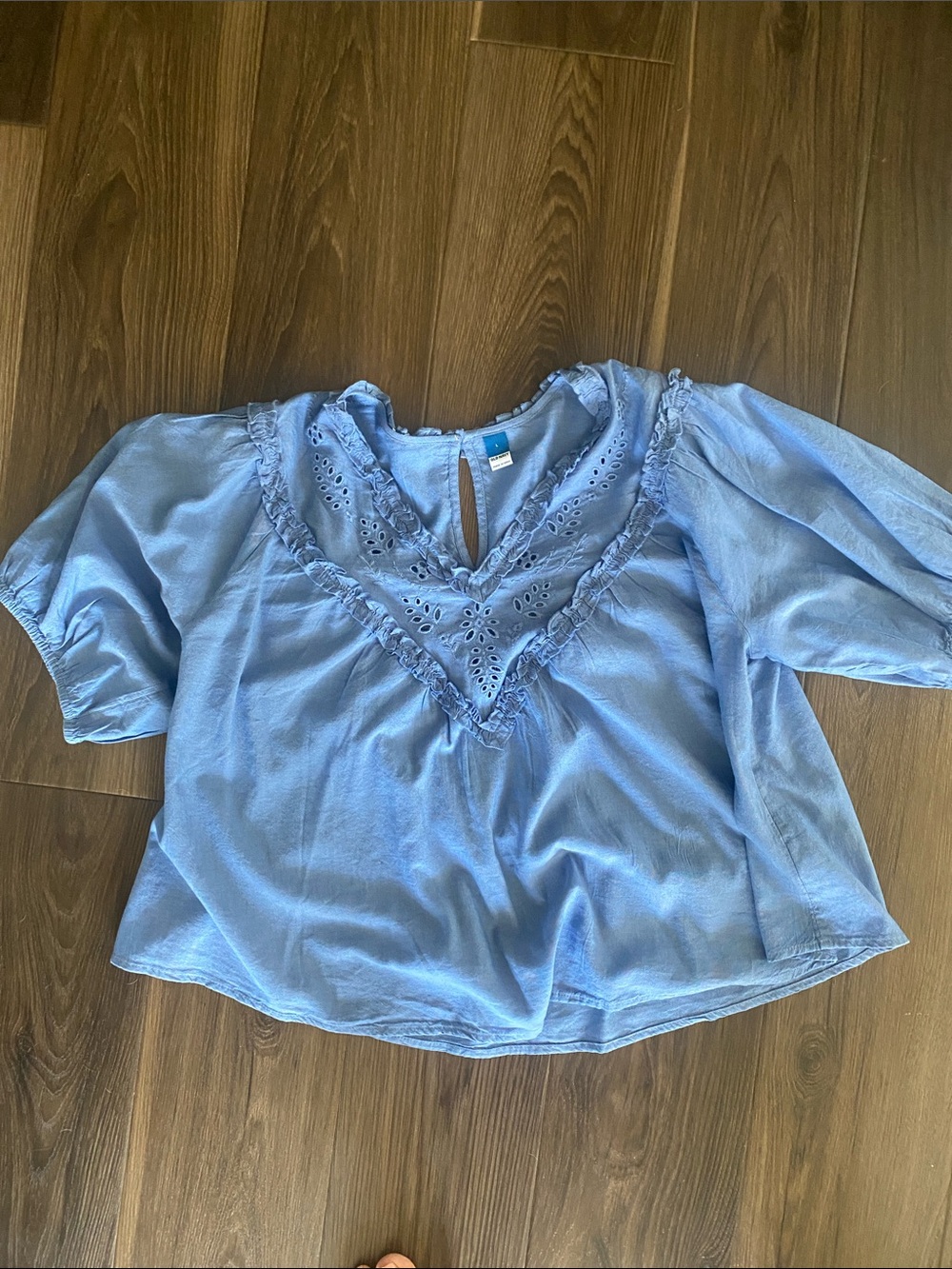 Old Navy Light Blue Eyelet V-Neck Blouse